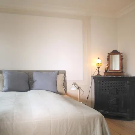 Apartment Direct Inner City 2